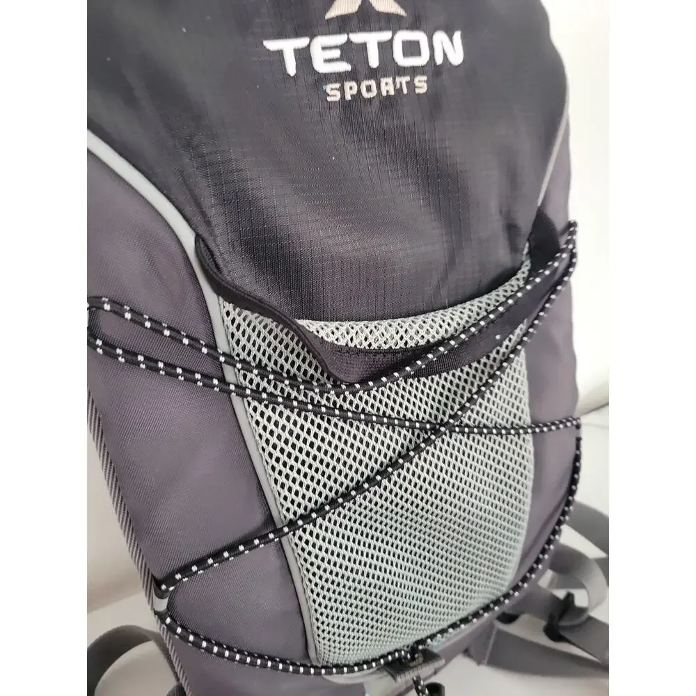 Teton Sports Trailrunner H2 Hiking/Biking Hydration Backpack